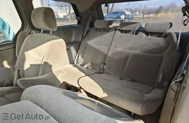 TOYOTA Sienna 