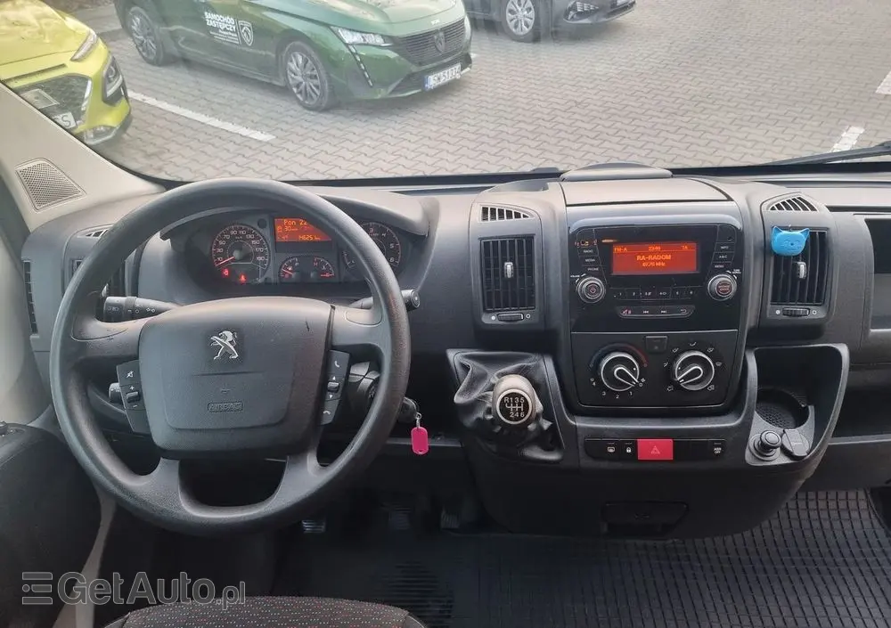 PEUGEOT Boxer 
