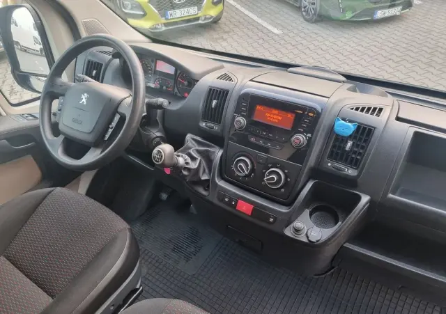 PEUGEOT Boxer 