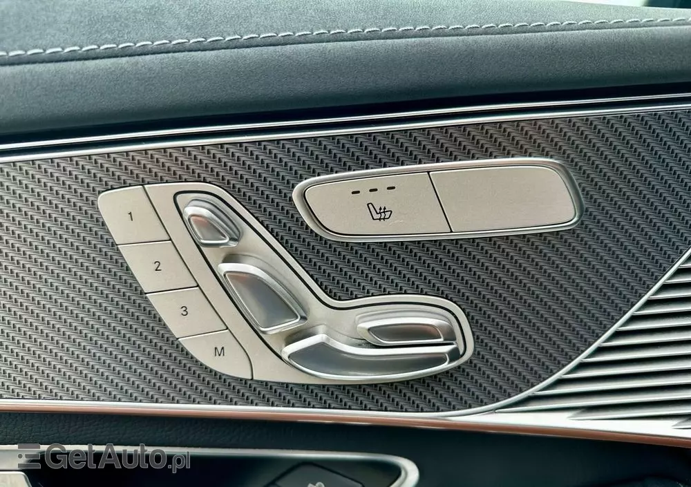 MERCEDES-BENZ EQC 400 4-Matic Sport