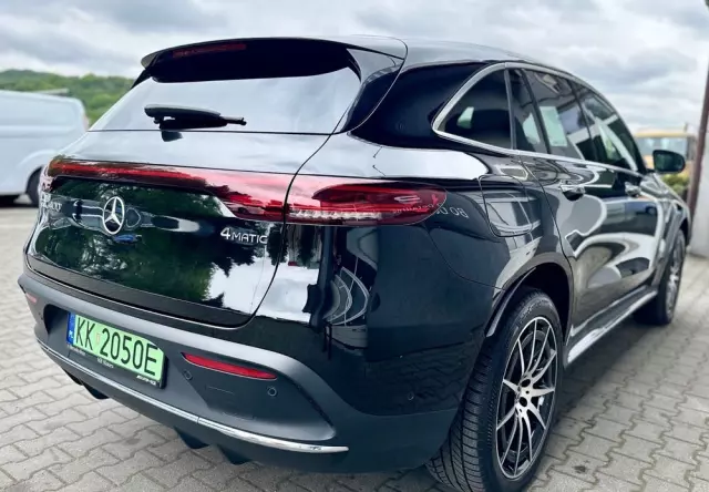 MERCEDES-BENZ EQC 400 4-Matic Sport