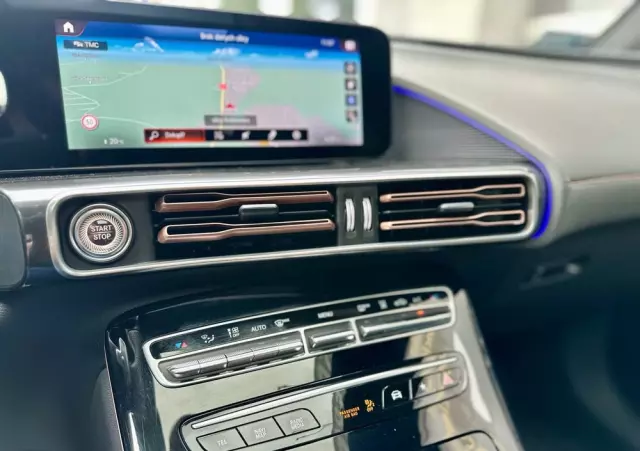 MERCEDES-BENZ EQC 400 4-Matic Sport