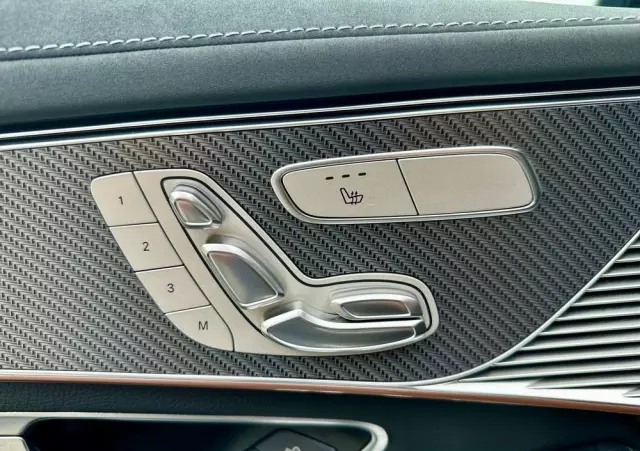 MERCEDES-BENZ EQC 400 4-Matic Sport