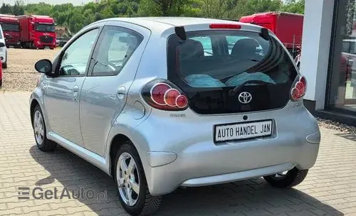 TOYOTA Aygo 