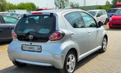 TOYOTA Aygo 