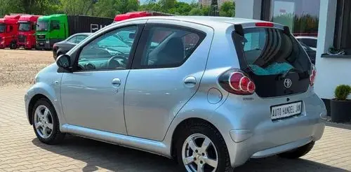 TOYOTA Aygo 