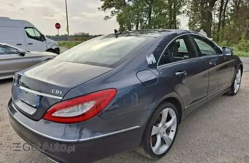 MERCEDES-BENZ CLS 