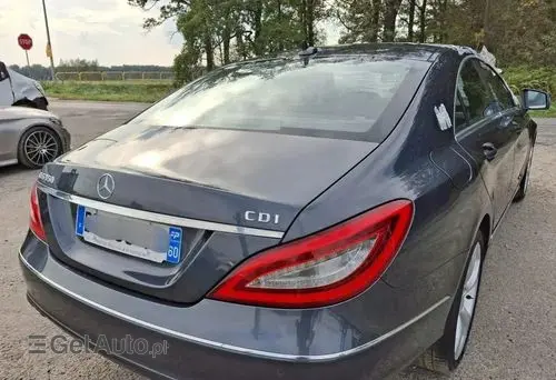 MERCEDES-BENZ CLS 