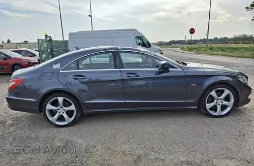 MERCEDES-BENZ CLS 