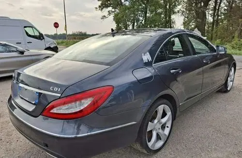 MERCEDES-BENZ CLS 