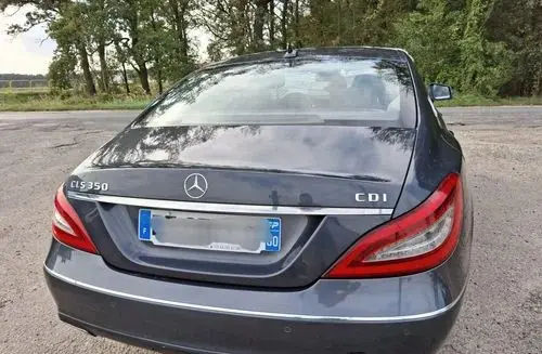MERCEDES-BENZ CLS 