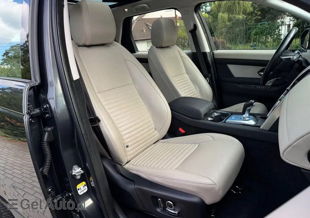 LAND ROVER Discovery Sport D165 Dynamic SE