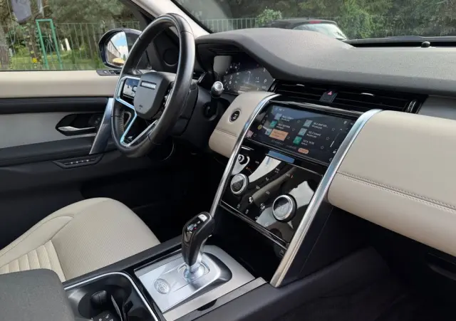LAND ROVER Discovery Sport D165 Dynamic SE