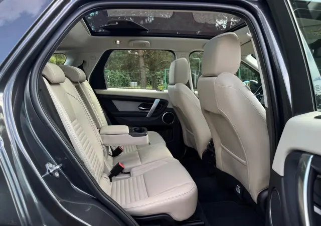 LAND ROVER Discovery Sport D165 Dynamic SE