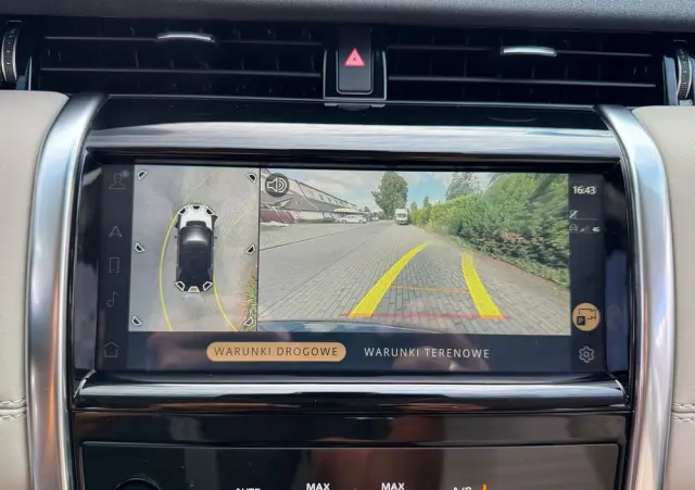 LAND ROVER Discovery Sport D165 Dynamic SE