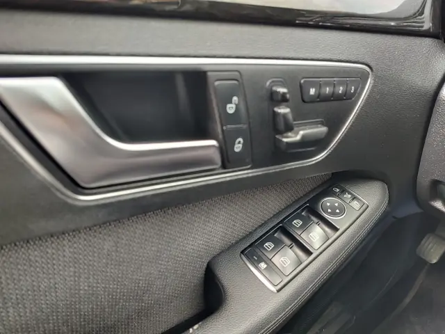 MERCEDES-BENZ Klasa E Avantgarde