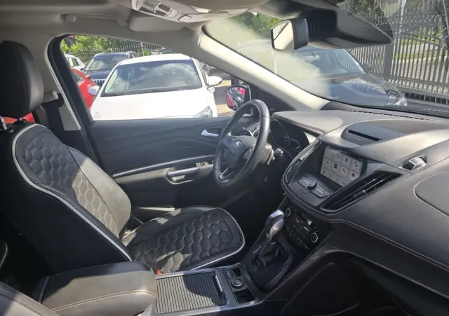FORD Kuga 2.0 TDCi 4x4 Vignale