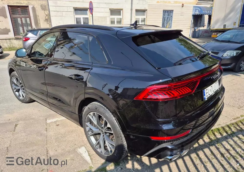 AUDI Q8 50 TDI quattro tiptronic