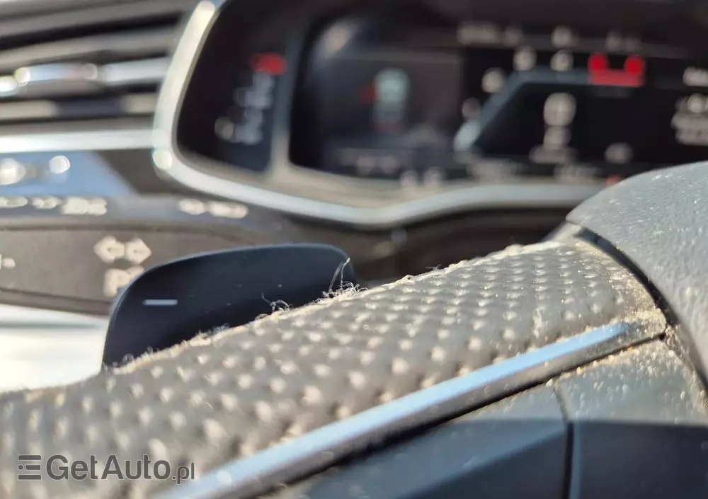 AUDI Q8 50 TDI quattro tiptronic