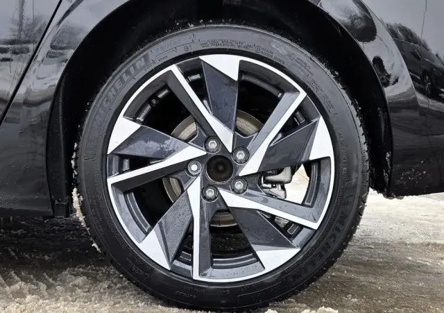 PEUGEOT 308 1.5 BlueHDi Allure S&S EAT8