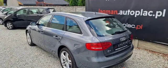 AUDI A4 