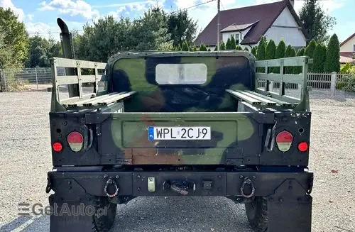 HUMMER H1 