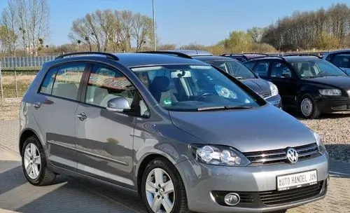 VOLKSWAGEN Golf Plus 