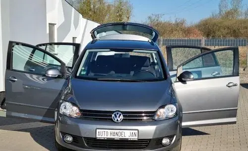 VOLKSWAGEN Golf Plus 