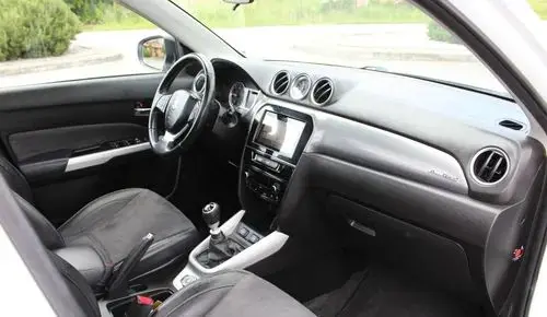 SUZUKI Vitara 