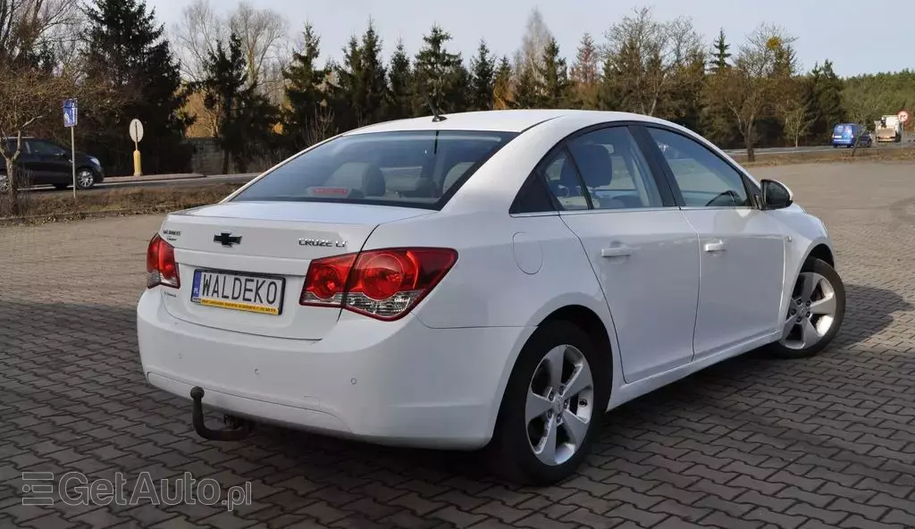 CHEVROLET Cruze 