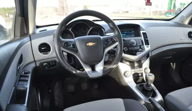 CHEVROLET Cruze 