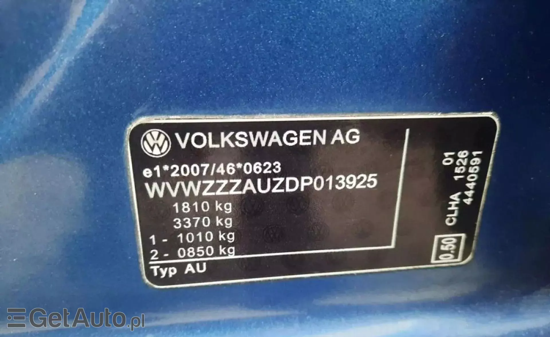 VOLKSWAGEN Golf 