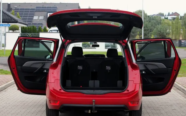 CITROËN C4 Grand Picasso 1.6 e-HDi Attraction