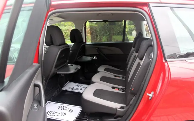 CITROËN C4 Grand Picasso 1.6 e-HDi Attraction