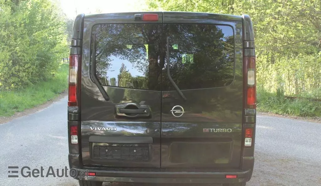 OPEL Vivaro 