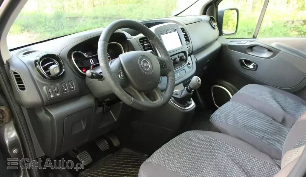 OPEL Vivaro 