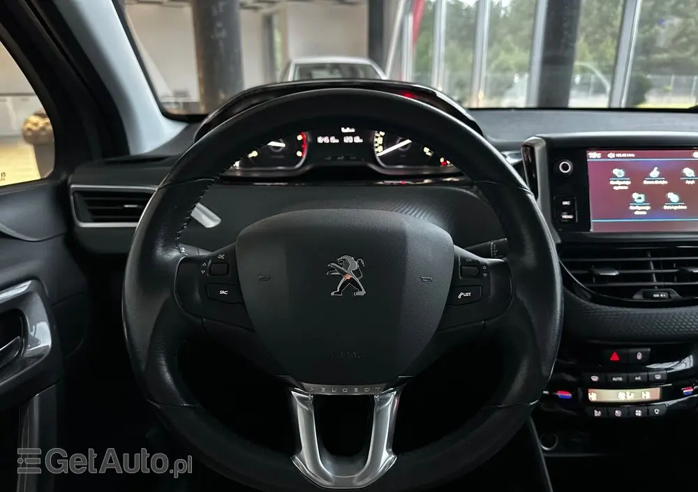 PEUGEOT 2008 1.6 BlueHDi Style