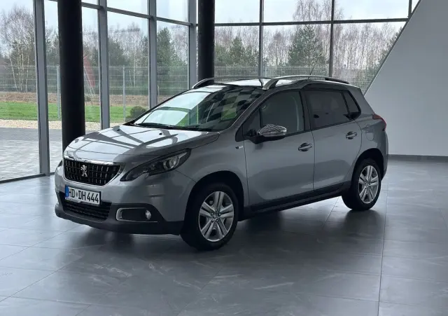 PEUGEOT 2008 1.6 BlueHDi Style