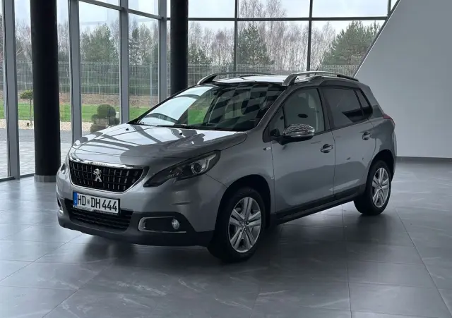PEUGEOT 2008 1.6 BlueHDi Style