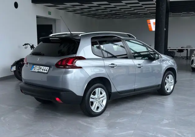 PEUGEOT 2008 1.6 BlueHDi Style