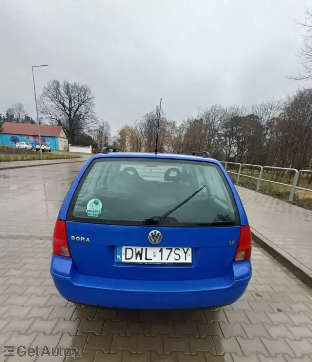 VOLKSWAGEN Bora 