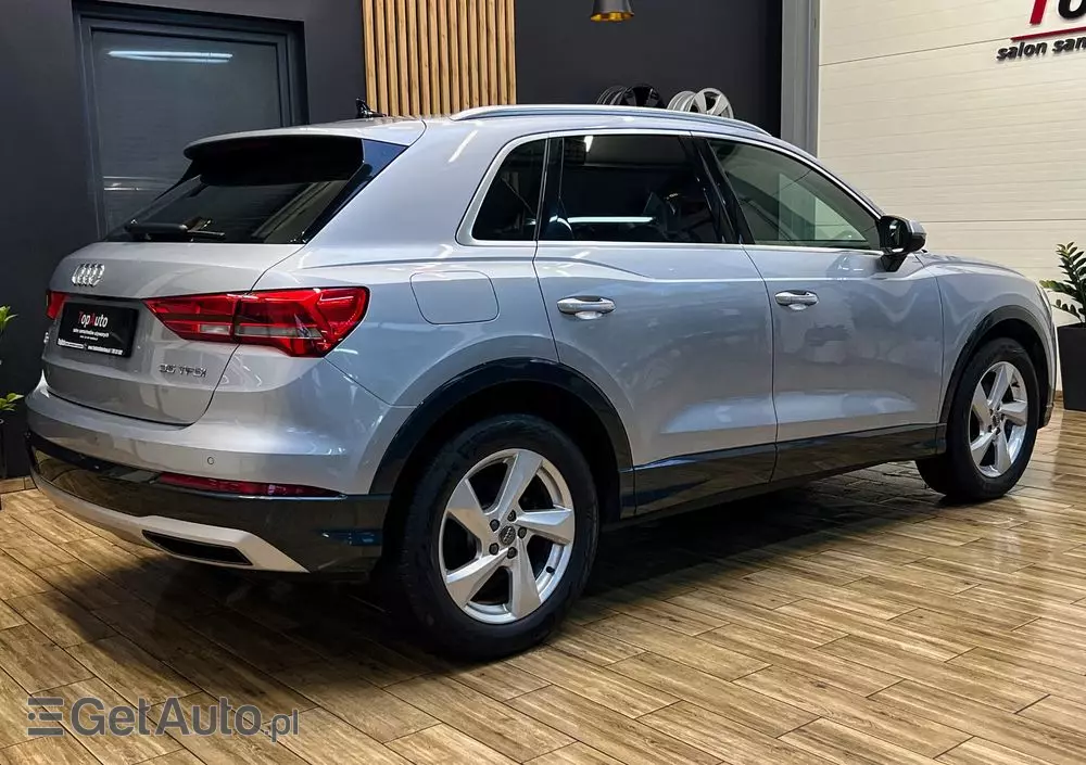 AUDI Q3 35 TFSI S tronic