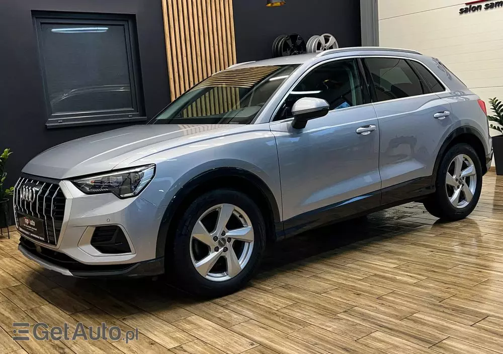 AUDI Q3 35 TFSI S tronic