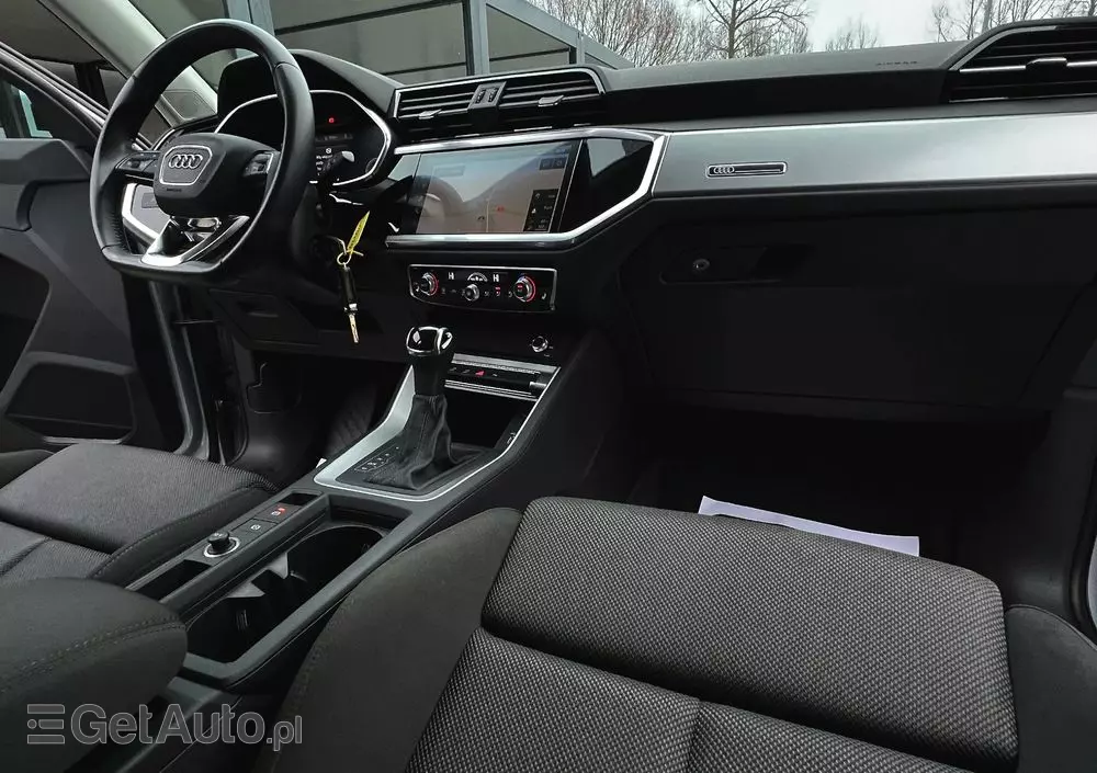 AUDI Q3 35 TFSI S tronic