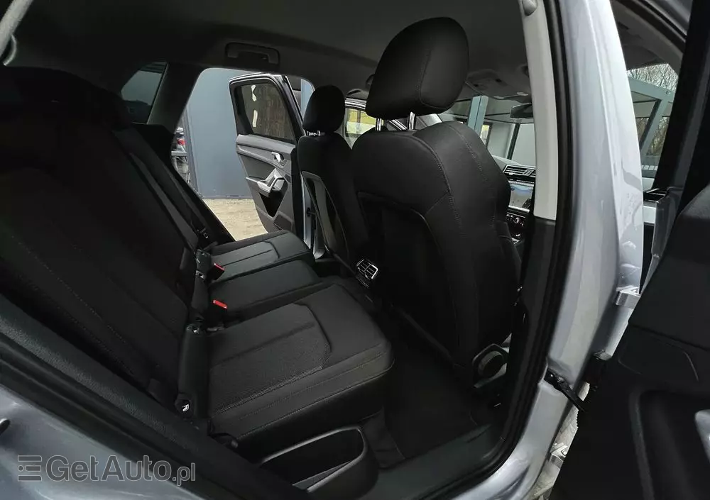 AUDI Q3 35 TFSI S tronic