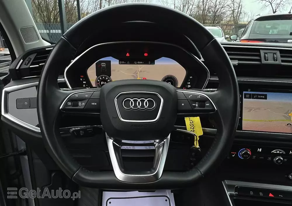 AUDI Q3 35 TFSI S tronic