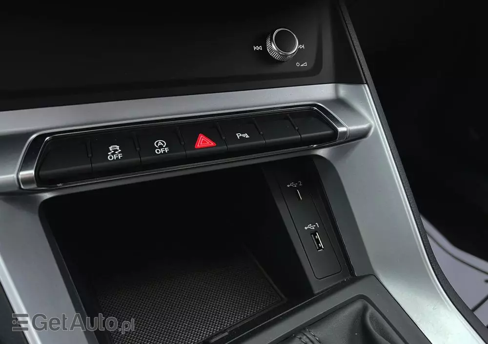 AUDI Q3 35 TFSI S tronic