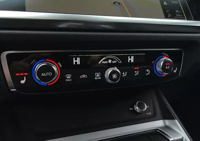 AUDI Q3 35 TFSI S tronic