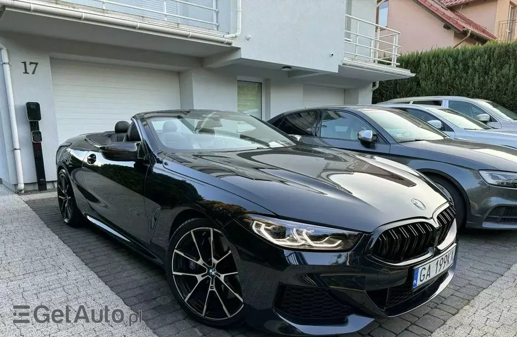 BMW M8 