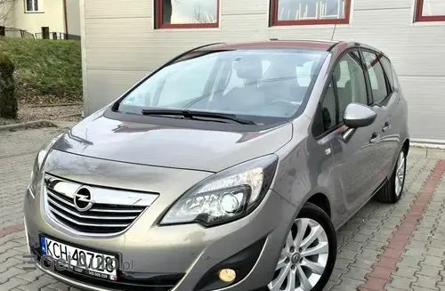 OPEL Meriva 